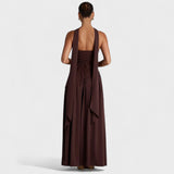 Хана - Дълга рокля с изискан дизайн