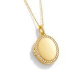 Noire Attire | Oval Photo Medallion Necklace