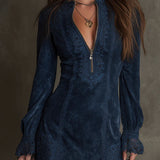 Виолета | Винтидж мини рокля от велур с дантела