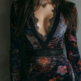 Емилия | Флорална мини рокля от кадифе с дантела