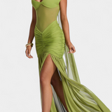 Милица Дълга Рокля от Мляко Коприна с Дълбоко Деколте и Оформени Набръчквания