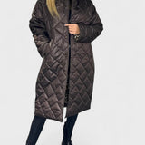 Габриела - Дълго капитонирано яке с модерен силует